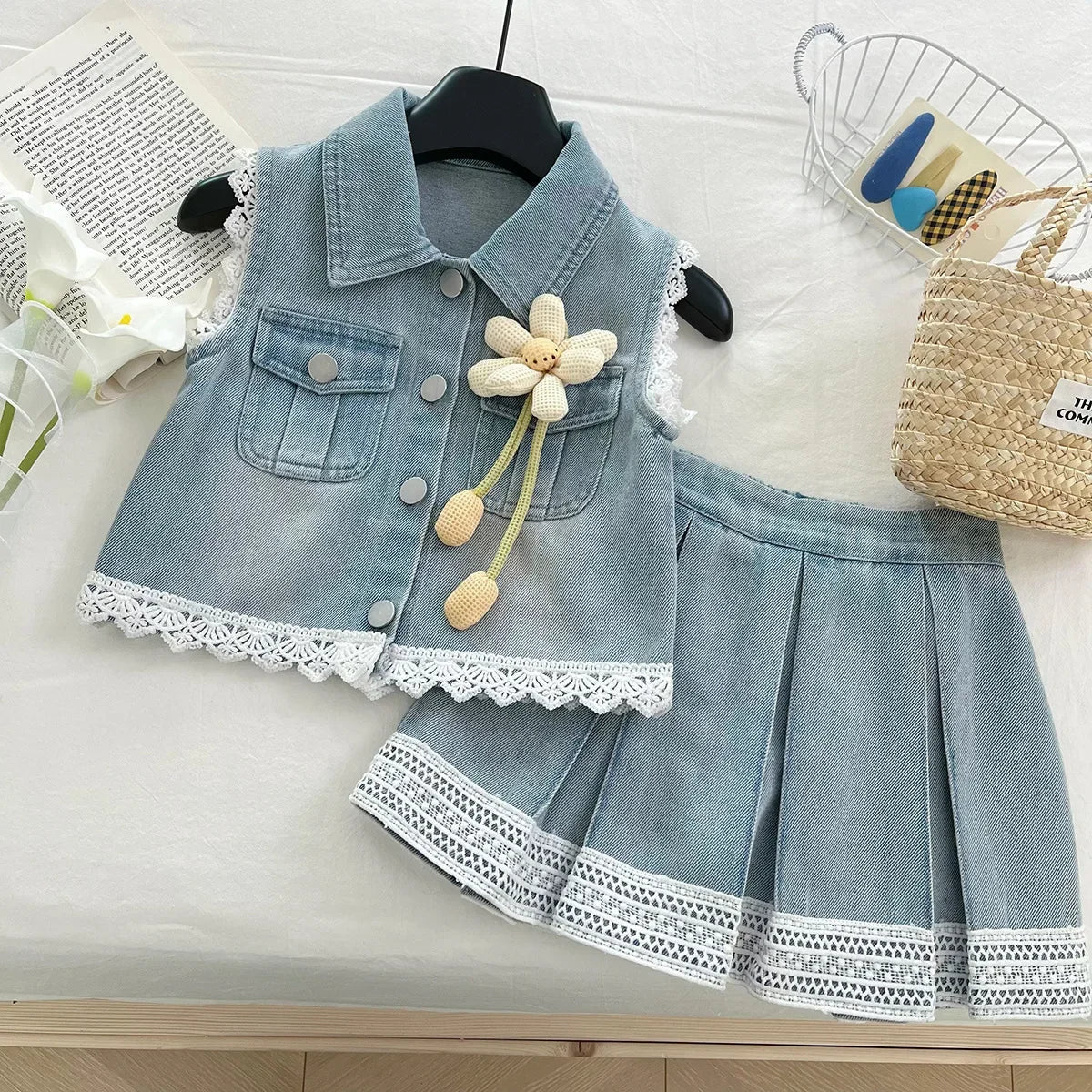 New Baby Girl Summer Denim Set, Children's Lace Splicing Top and Skirt Set