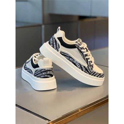 Thick Bottom Wear-resistant Board Shoes Breathable Fashion Casual Sneaker