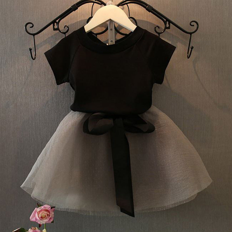 Girls' Short Sleeve And Gauze Skirt Suit