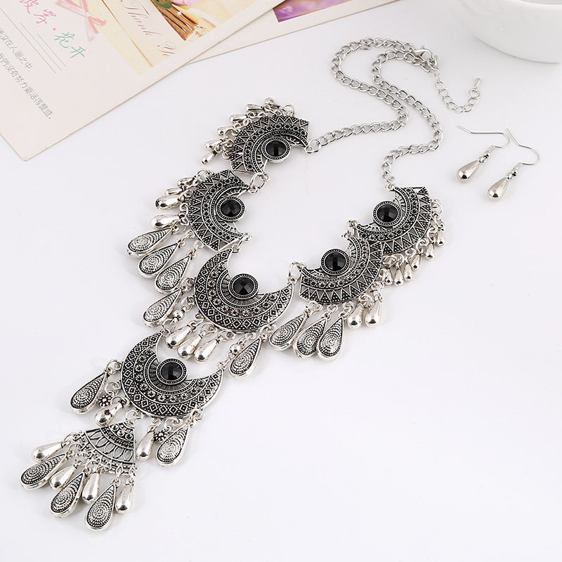 Vintage Gemstone Water Drop Carved Hollow Necklace Set