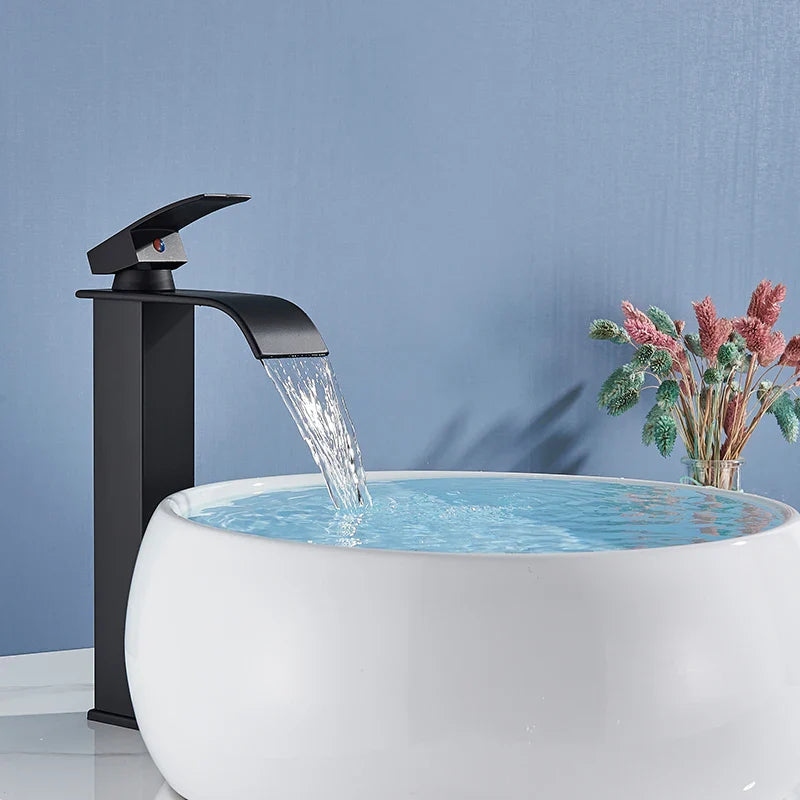 Matte Black Basin Faucet Deck Mounted Single Lever Bathroom Crane Waterfall Brass Bathroom Tap Hot Cold Water Mixer Taps