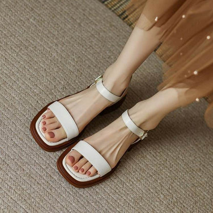 Latest Design Fashion Open Toe Non-slip Buckle Strap Soft Sole Cool Casual Flat sandals