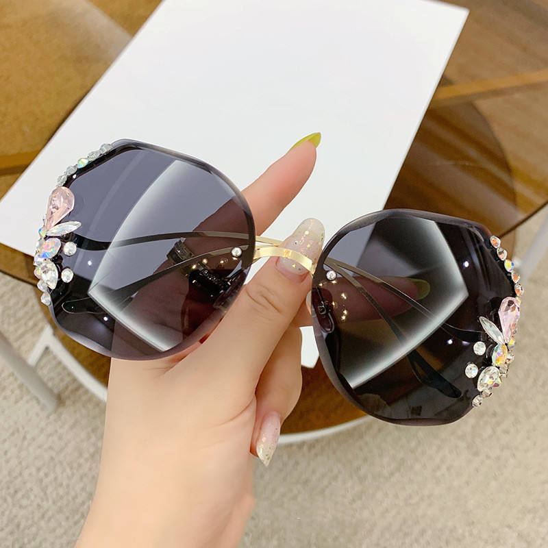 Luxury Designer Fashion Custom Sunglasses Women Shades Rimless Cutting Lens