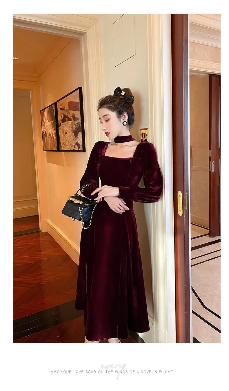 Sexy Dress Women French Retro Vintage Square Collar Waist Office Lady Wine Red Golden Velvet Autumn and Winter Female Clothing