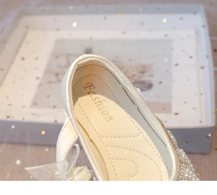Girls Rhinestone Shoes with Big Heart Pearl Lace Bowtie Fashion Princess Sweet Kids Dress Flats for Wedding Party Chic Elegant