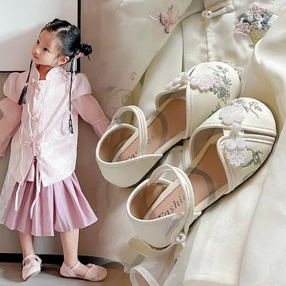 Girls Princess Shoes Hanfu Chinese Style Embroidered Kids Half Sandals for Summer Children Leather Shoes Sweet Soft Sole