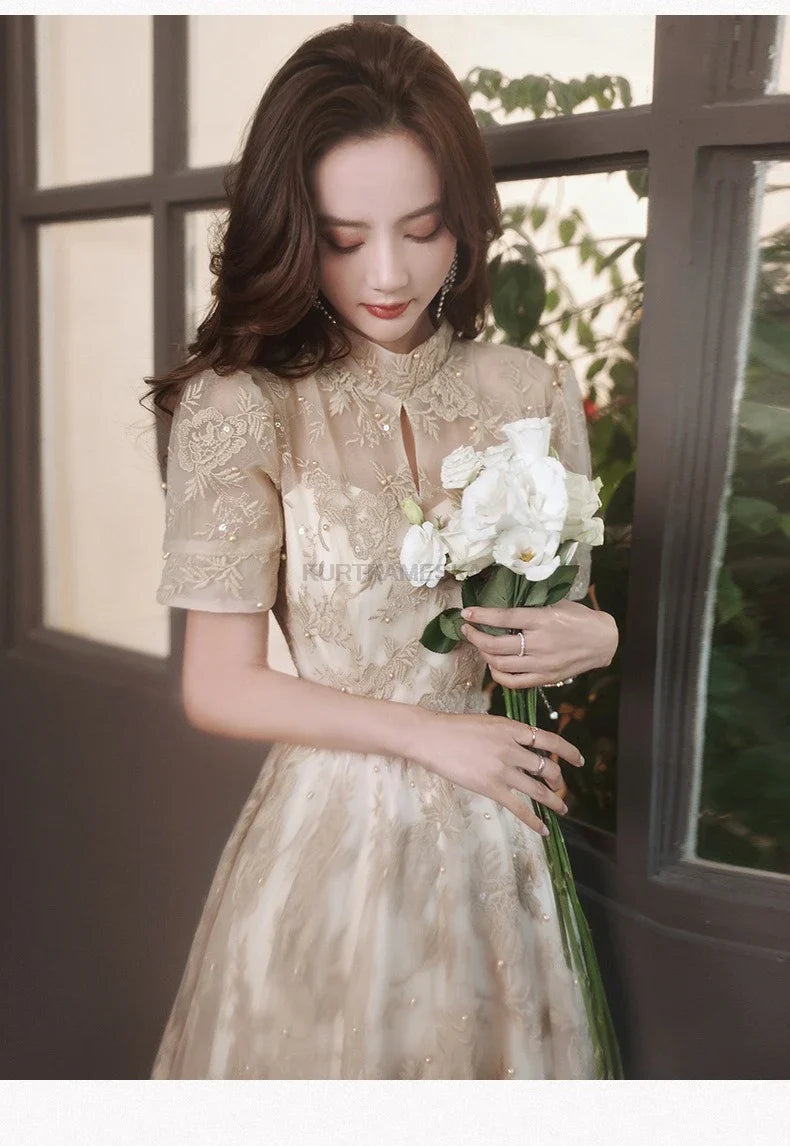 Elegant High Collar Evening Prom Bridesmaid Banquet Party Ball Dress Gown Short Sleeve Flower Embroidery Appliques Formal Dress