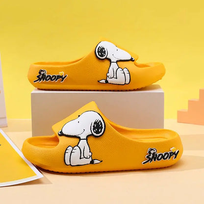 Snoopy Boys and Girls Slippers Cartoon Peripheral Creative Indoor Non-slip Soft Bottom Bathroom Slippers Outer Wear Sandals Gift