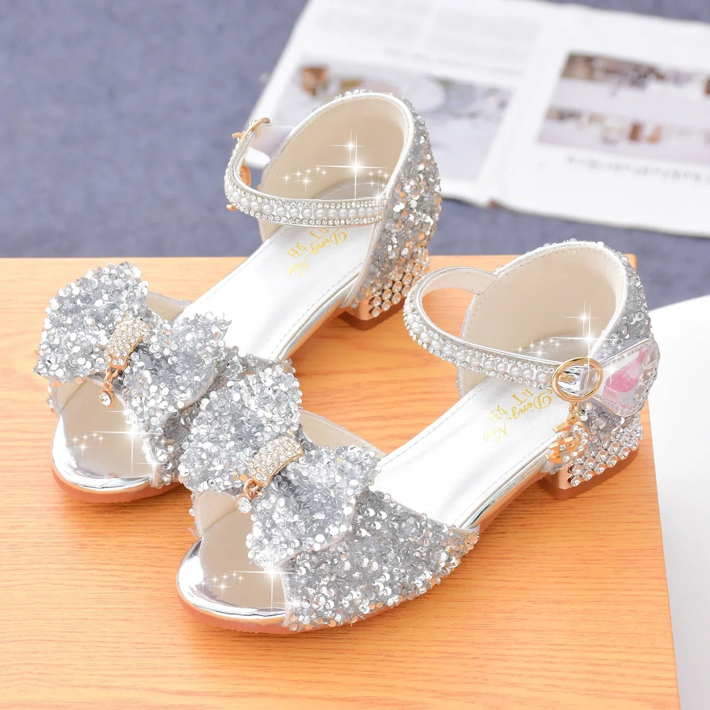 New Kids Crystal Bowknot Girls High Heels Soft Soled White Princess Wedding Performance Shoes