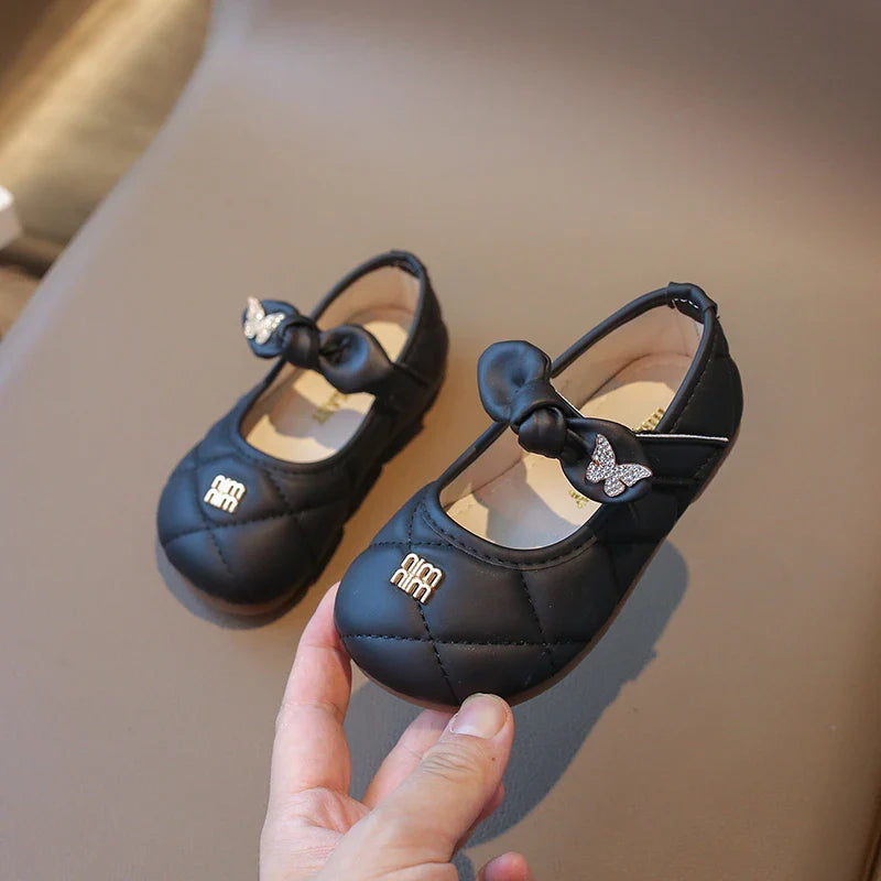Girls Leather Shoes 1-6 Years Old Beige Rhinestone Bow Performance Princess Shoes Khaki Soft Bottom with Children's Single Shoes