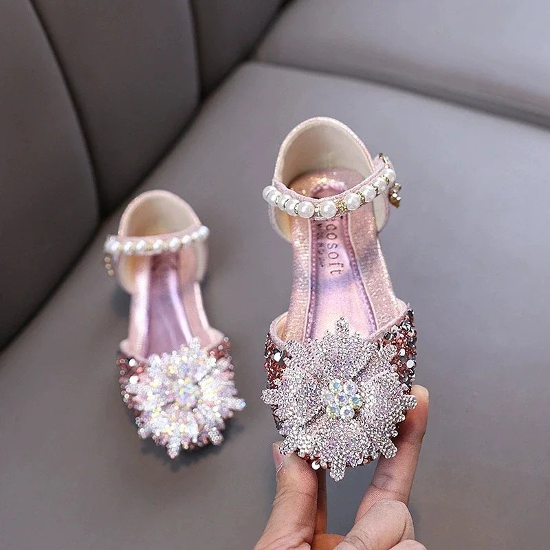 Kids Rhinestones Bow Sandals Cute Girls Party Sandals Children's Princess Shoes Fashion Soft Sole Flat Beach Sandals