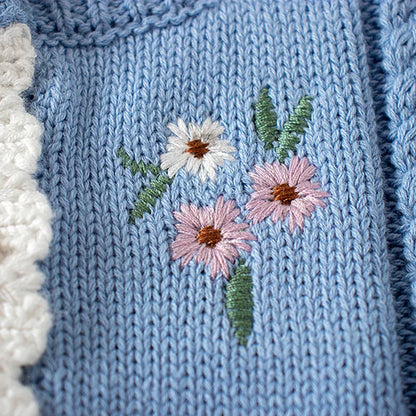 Winter Spring Baby Knitted Clothing Long Sleeved Floral Embroidery Knitting Coat Newborn Baby Girls Knitting Cardigan Sweater (Available)