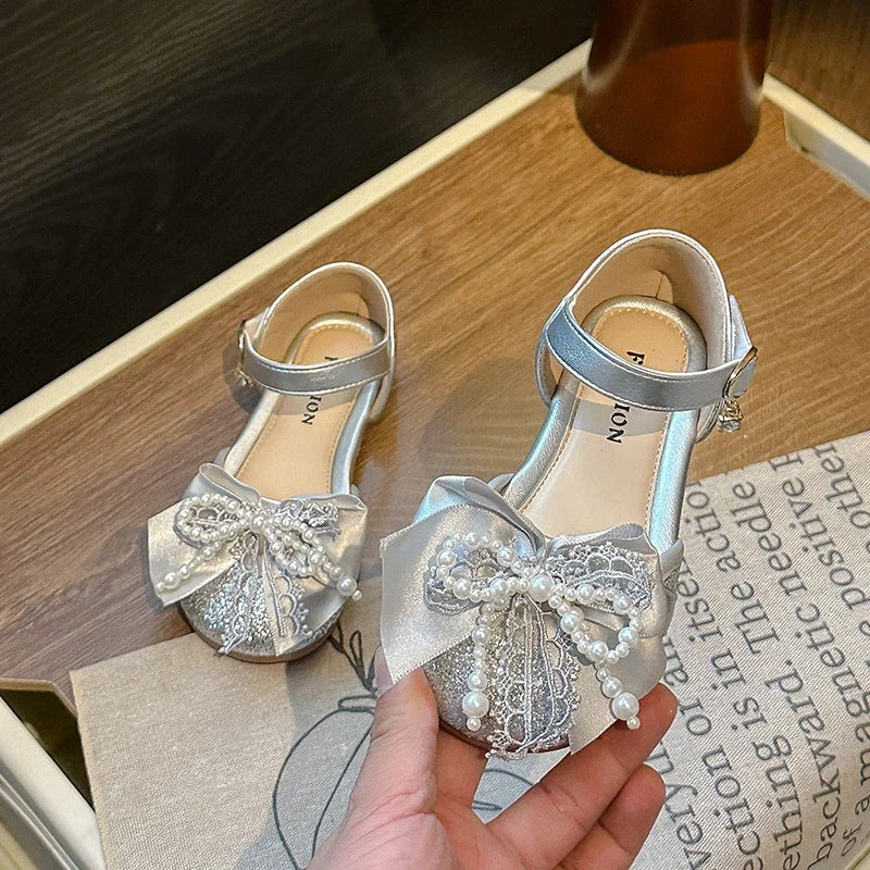Children's Summer Sandals Toddlers Catwalk Versatile Princess Girl Shoe Summer Beading Bowknot Kids Fashion Dress Flat Sandals