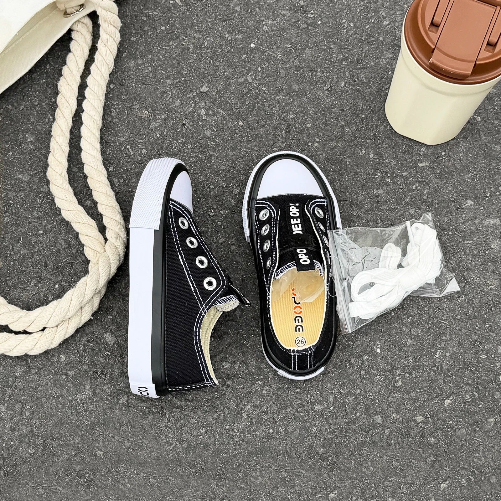 Children's canvas shoes, boys' and girls' board shoes, soft soled breathable Korean board shoes, fashionable sh