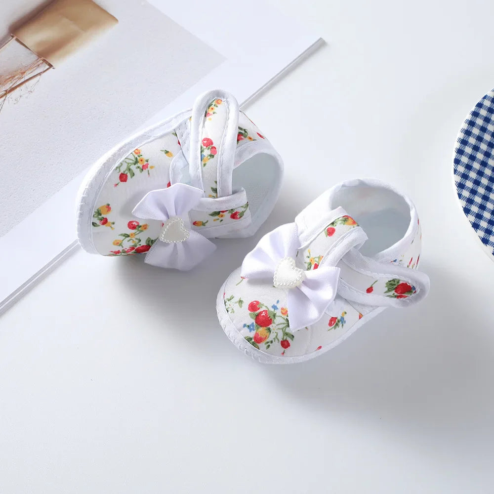 Newborn Baby Boy Girls Shoes Spring Autumn Lovely Floral Embroidery Anti-Slip Sneaker Crib Shoes Soft Cotton Cute First Walkers