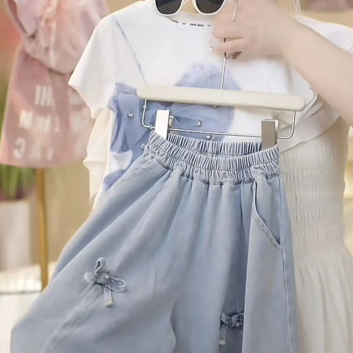 2025 Summer Girls Three-dimensional Bow Round Neck Solid Color Short Sleeve Fashionable Versatile Bow Culottes Two-piece Set