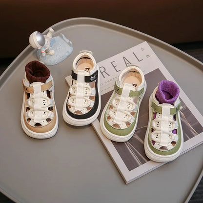 Summer New Children's Sandals Soft Bottom Non slip Boy Sandals Fashion Girls' Beach Shoes Punch Out Girls' Shoes Boy Casual Shoe