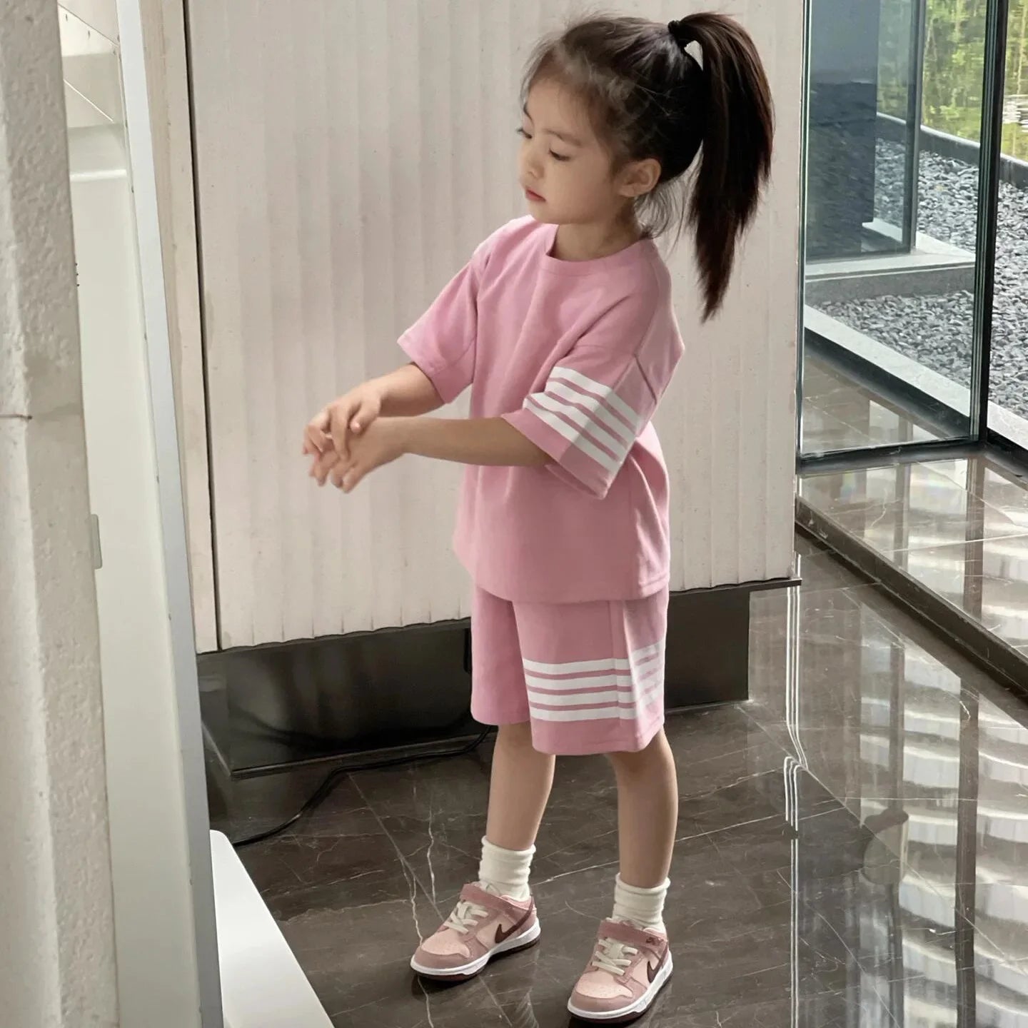 Kids Sportswear 2 Piece Set Korean Style Short Sleeve and Shorts Outfit for Boys and Girls