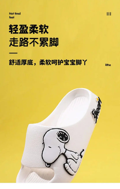 Snoopy Boys and Girls Slippers Cartoon Peripheral Creative Indoor Non-slip Soft Bottom Bathroom Slippers Outer Wear Sandals Gift