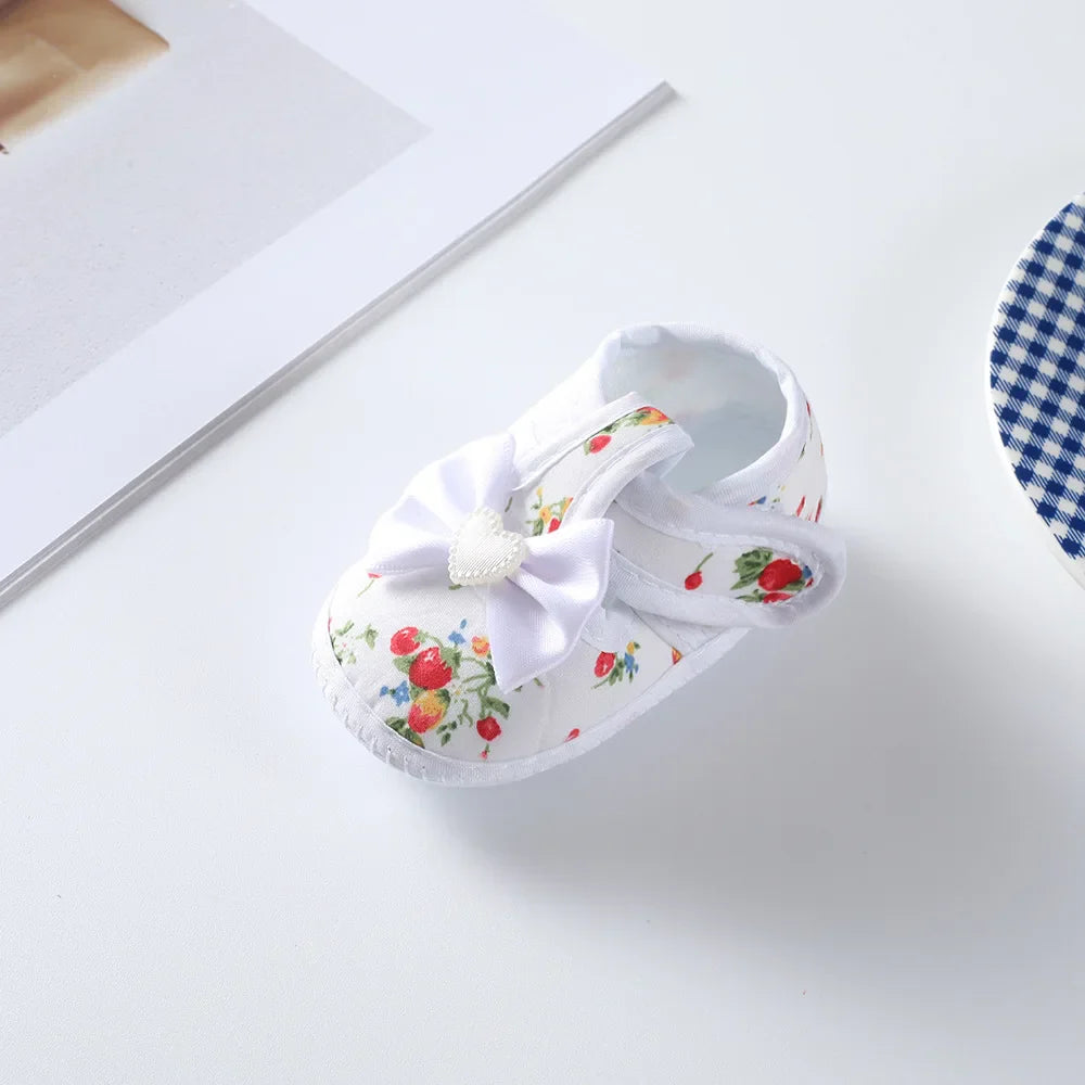 Newborn Baby Boy Girls Shoes Spring Autumn Lovely Floral Embroidery Anti-Slip Sneaker Crib Shoes Soft Cotton Cute First Walkers