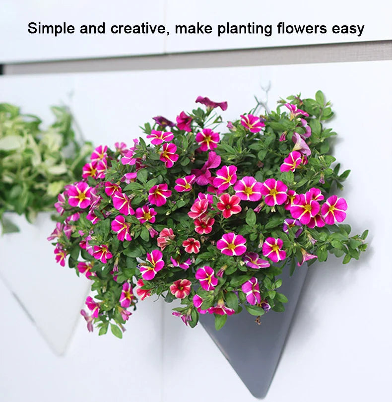 Fashion Triangular Wall Mounted Flower Pots Self Watering Hanging Basin for Plants Lazy Flowerpot Office Home Garden Accessories