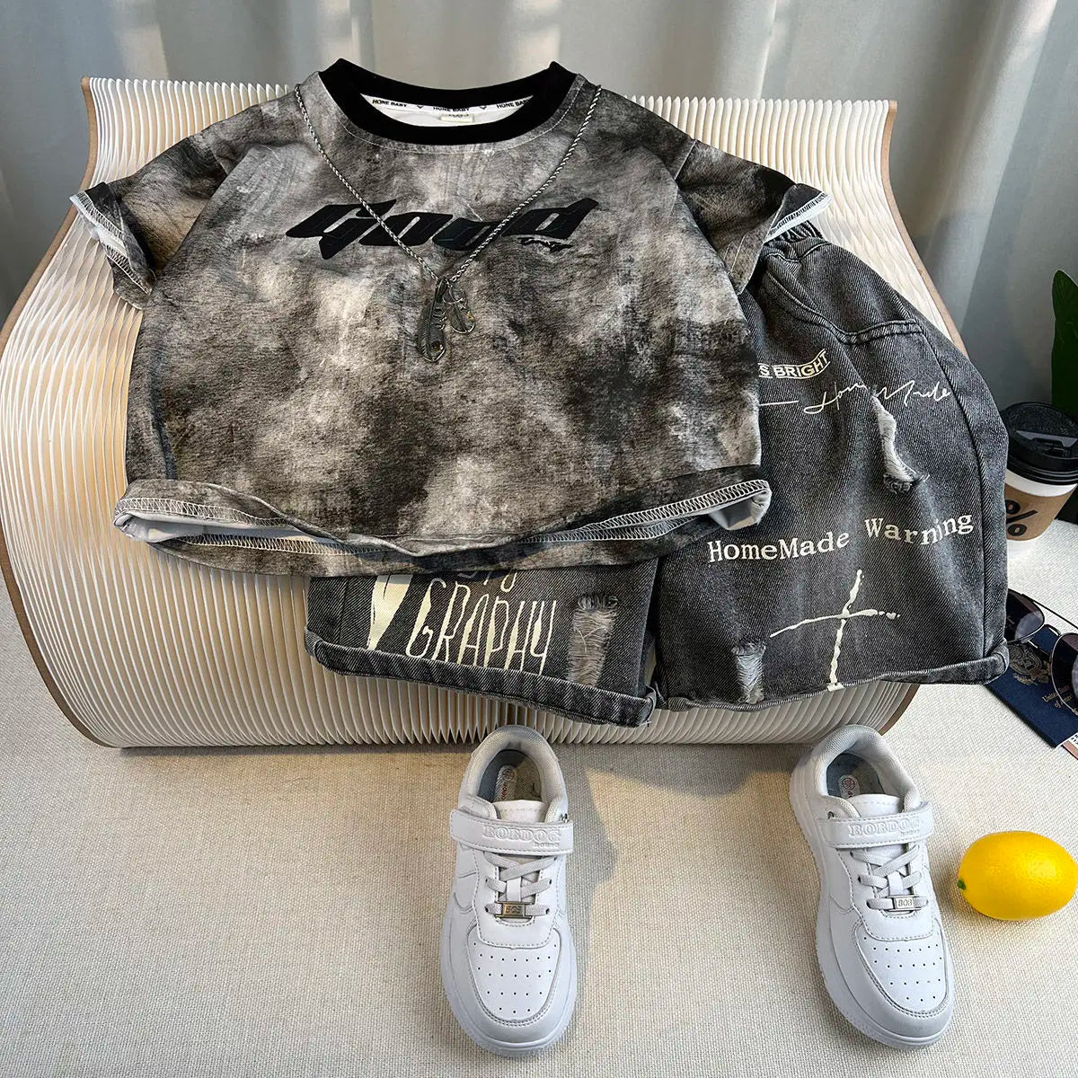 New Boys Sleeveless Vest Denim Shorts 2PC Sets Outdoor Festival Clothing Vintage Print Kids Miracle Design 2-10 Years White Tops