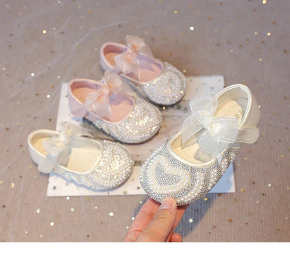 Girls Rhinestone Shoes with Big Heart Pearl Lace Bowtie Fashion Princess Sweet Kids Dress Flats for Wedding Party Chic Elegant