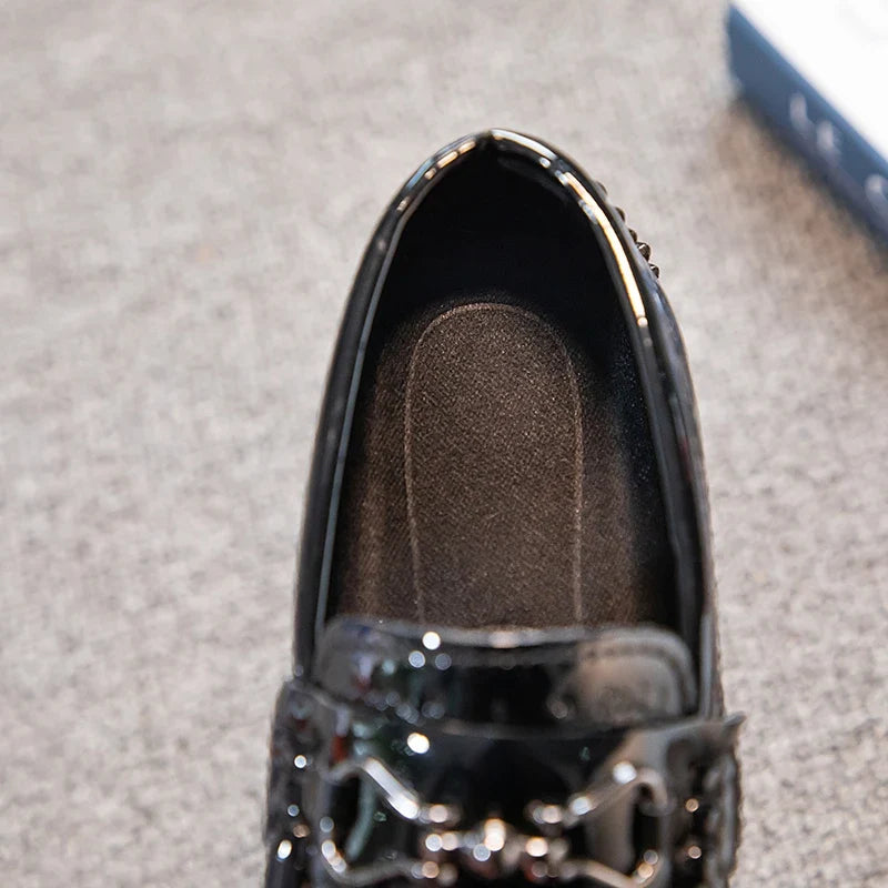 Boys Loafers Non-slip Children's Leather Shoes All-match Four Seasons Metal Buckle  Shiny Simple Kids Fashion Moccasin Shoes