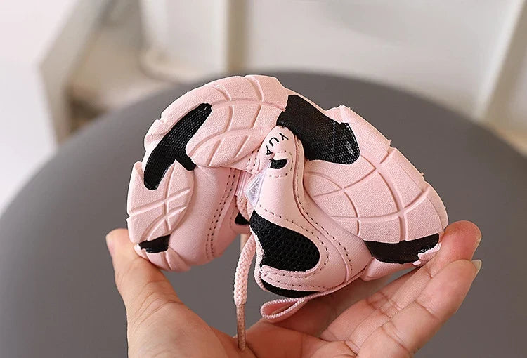 New Boy Fashion Sneaker Spring Mesh Breathable Platform Running Shoes Tennis Shoe High Quality Non Slip Sport Shoes Girls I01125