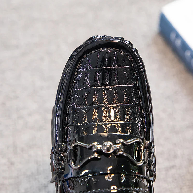 Boys Loafers Non-slip Children's Leather Shoes All-match Four Seasons Metal Buckle  Shiny Simple Kids Fashion Moccasin Shoes