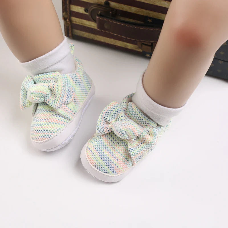 Spring and Autumn Women's Baby Casual Sports Shoes Soft Sole Anti slip Indoor and Outdoor Walking Shoes First Step Walking Shoes