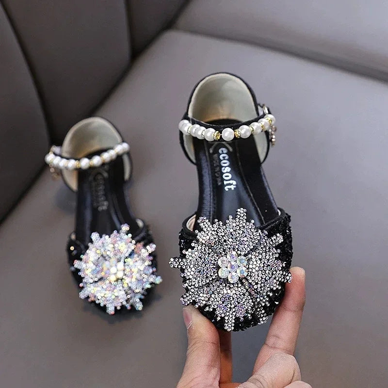 Kids Rhinestones Bow Sandals Cute Girls Party Sandals Children's Princess Shoes Fashion Soft Sole Flat Beach Sandals