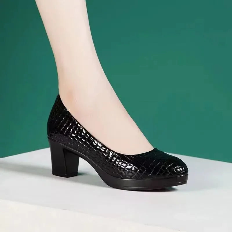 Sapatos Femininas Women Fashion Round Toe Black Plaid Pattern Slip on Chick High Heel Shoes Lady Casual White Work Pumps