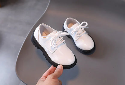 Spring Autumn Kids Shoes Solid Black Children's Fashion Casual Kids Shiny PU Little Boy Leather Shoes Toddler Lace-up Mary Janes
