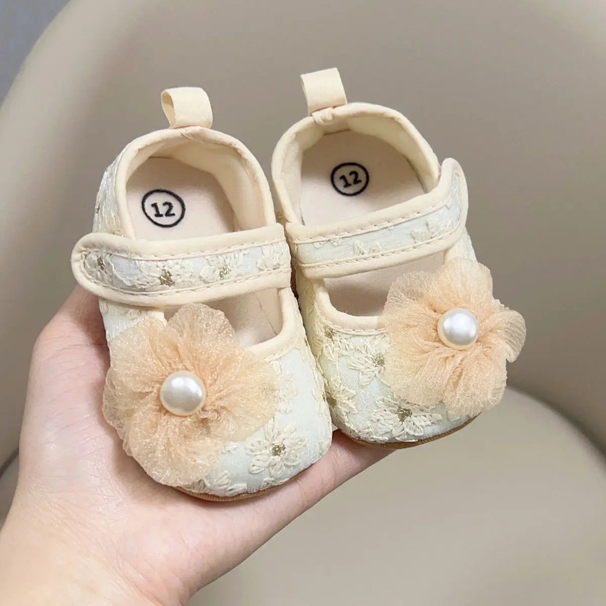 Spring and Summer Baby Soft Soled Comfortable Cloth Shoes 0-12 Months Baby Princess Shoes Anti Slip Walking Shoes