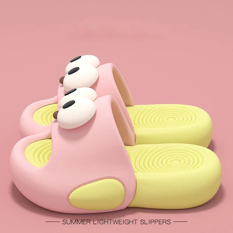 New Child Slippers Lovely Big Eyes Pattern Girls' Shoes EVA Thick Sole Ssandals For Kids Comfortable Girl Slippers