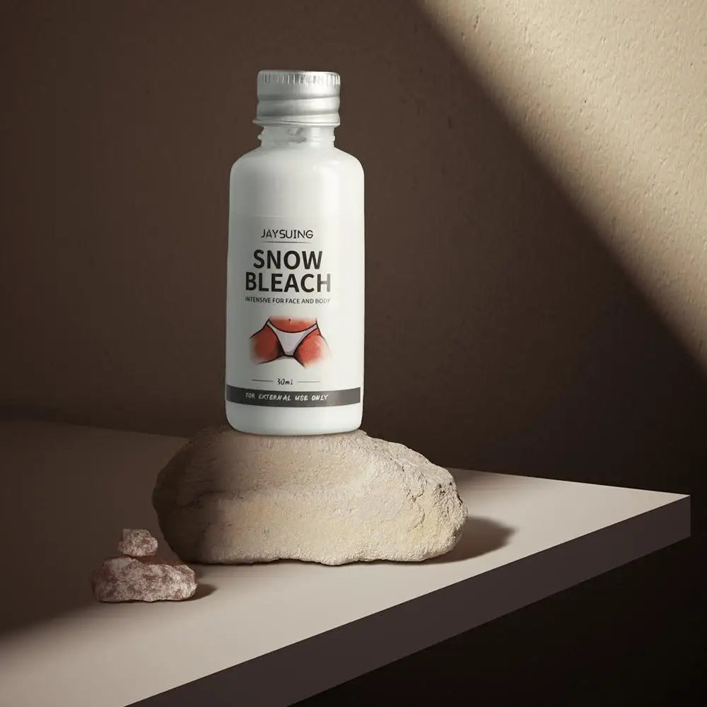 Glowhite Snow Bleach Cream  Hyperpigmentation Lightens Dark Spots Penetrates Skin Layers Brightens Moisturizes Armpit Neck