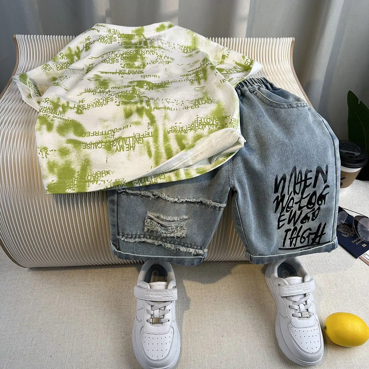 New Boys Fashion Summer Cotton Letter Printing T-shirts+Graffiti Denim Shorts 2pcs Set Kids Korean Outfits Sets Children Clothes