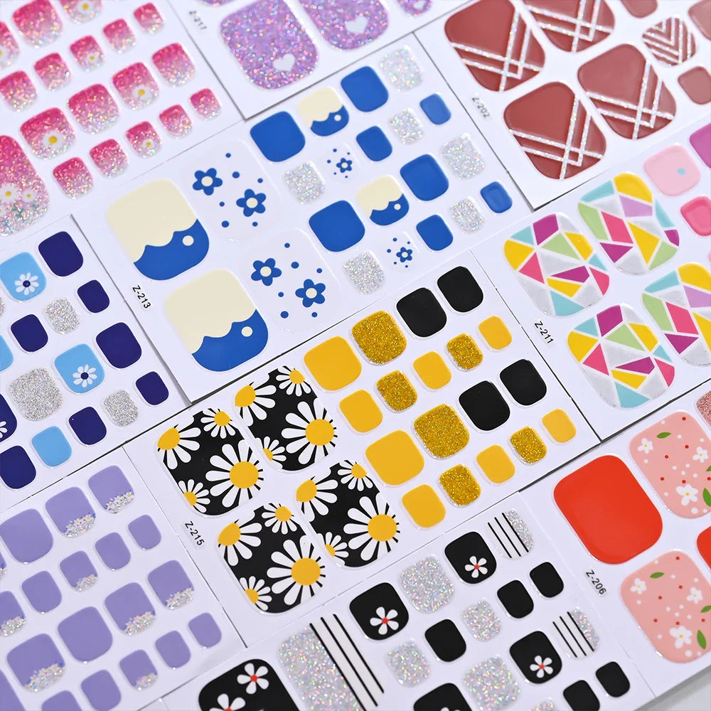22tips/Sheet Baking Free Daisy Flower Toenail Sticker Full Cover Toe Nail Wraps Glitter Toenail Polish Strips DIY Foot Decals