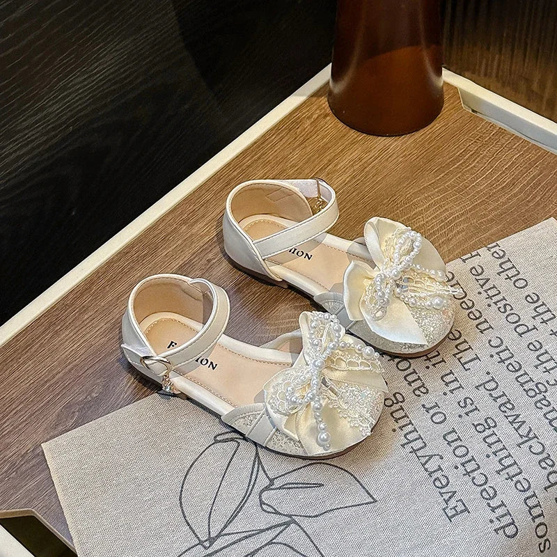 Children's Summer Sandals Toddlers Catwalk Versatile Princess Girl Shoe Summer Beading Bowknot Kids Fashion Dress Flat Sandals