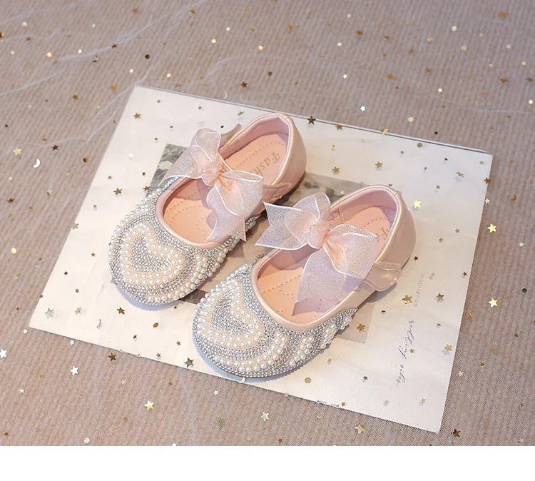 Girls Rhinestone Shoes with Big Heart Pearl Lace Bowtie Fashion Princess Sweet Kids Dress Flats for Wedding Party Chic Elegant