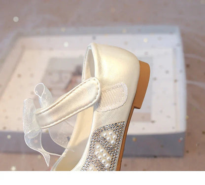 Girls Rhinestone Shoes with Big Heart Pearl Lace Bowtie Fashion Princess Sweet Kids Dress Flats for Wedding Party Chic Elegant