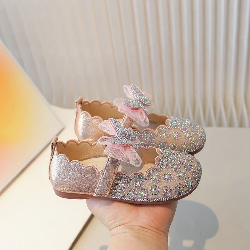 Girls Crystal Princess Footwear Comfortable Flat Sole Leather Shoes for Kids Glittering Rhinestone Design