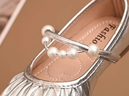 Fashion Girls Soft Sole Princess Leather Shoes Spring Autumn New Style Pearl Embellished Kids Loafers
