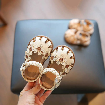 Summer Fashion Flower Kids Beach Sandals Round Toe Elegant Casual Hollow Flat Shoes Girls Princess Shoe Children Sandals Toddler