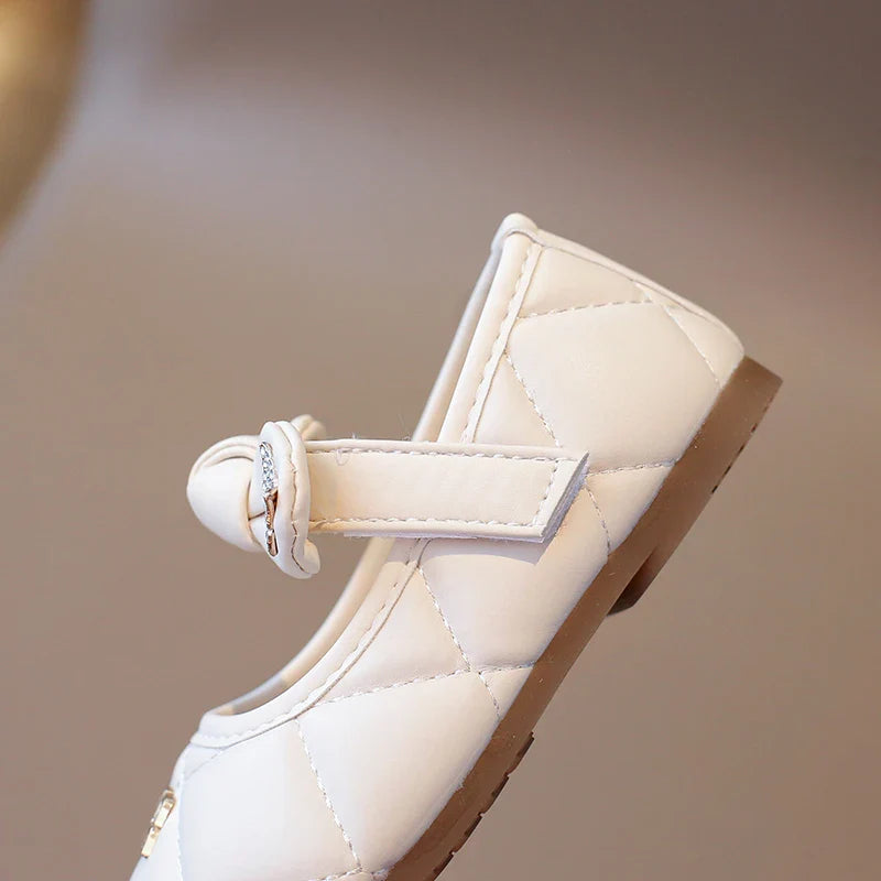 Girls Leather Shoes 1-6 Years Old Beige Rhinestone Bow Performance Princess Shoes Khaki Soft Bottom with Children's Single Shoes