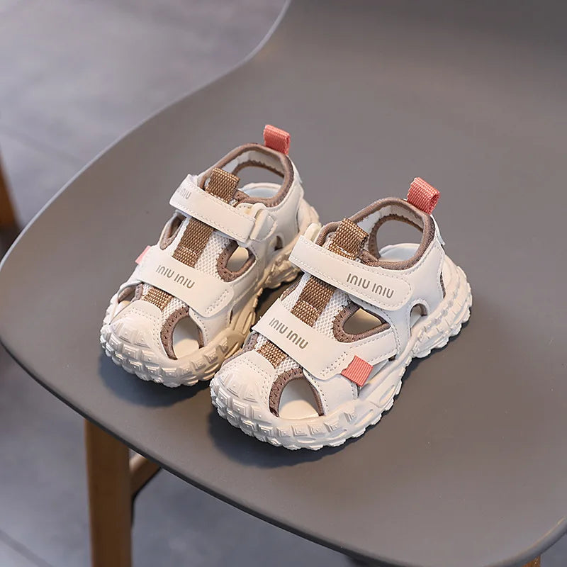New Kids Sandals Soft Soled Boys Shoe Anti Slip Child Beach Shoes Simple Girl Sports Sandals
