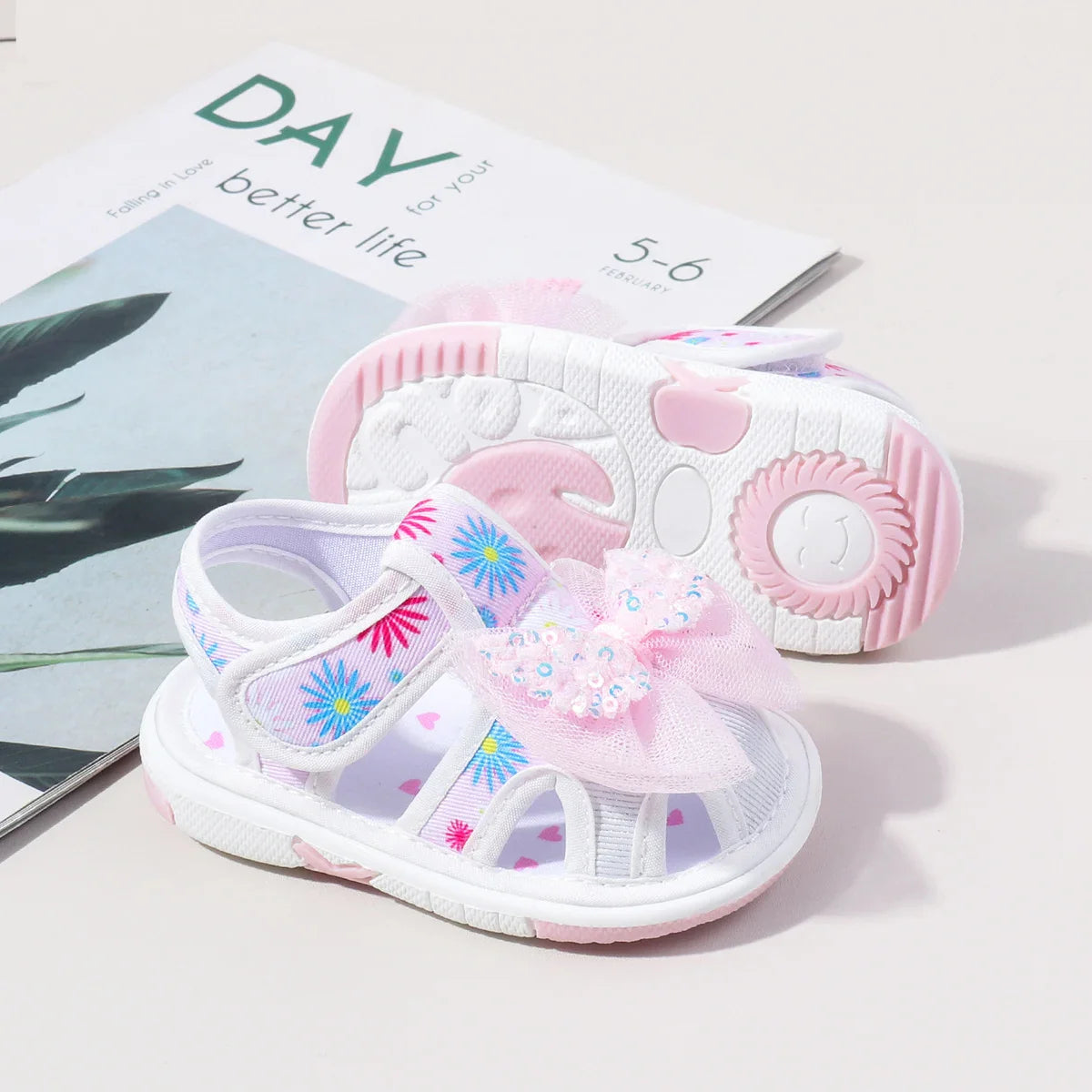 Baby Girls Baby Girls First Walking Indoor Outdoor Toddler Shoes With Squeaky Beautiful Design And Soft TPR Sole