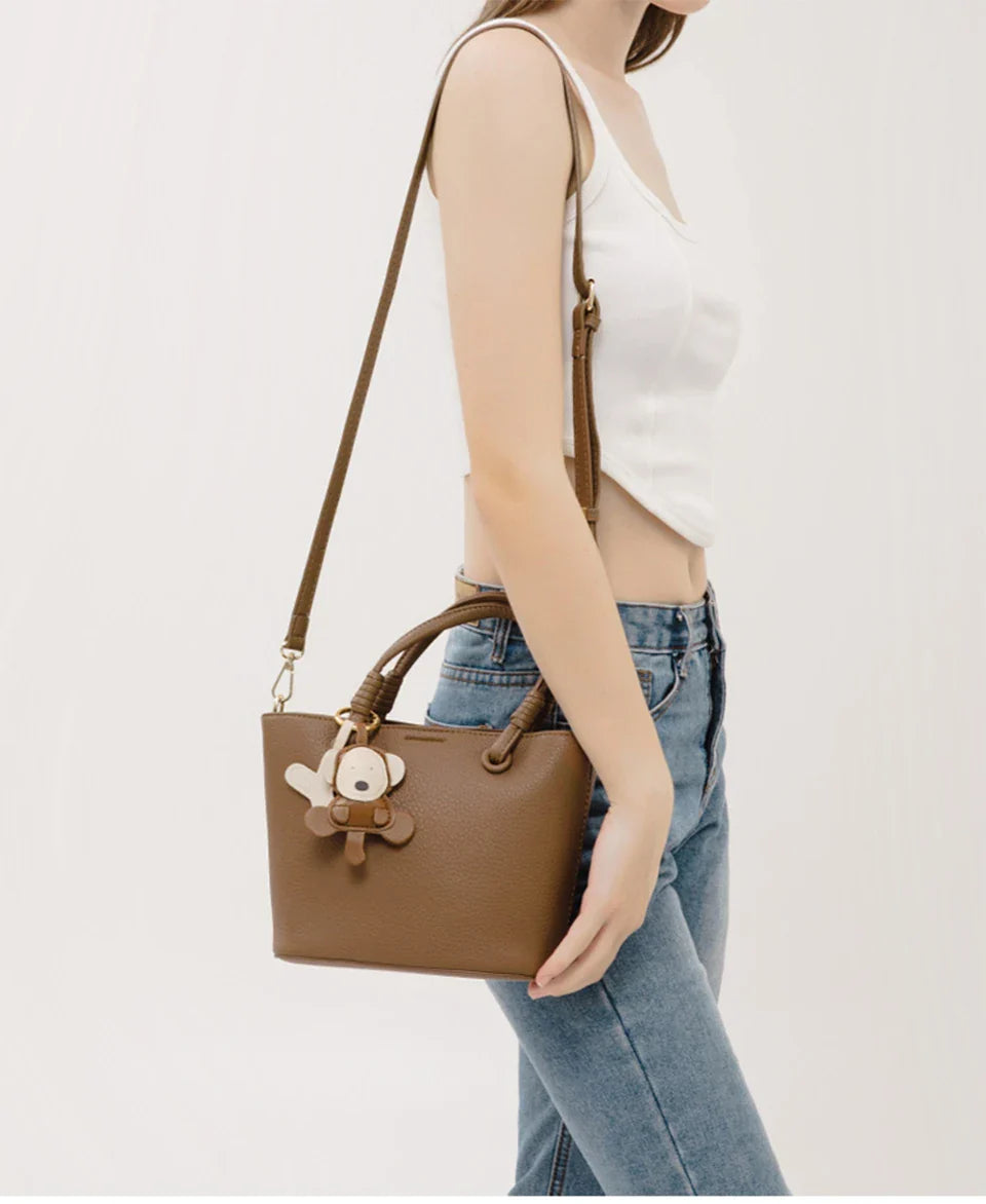 New Bucket Bag for Women, Fashionable and Versatile, Handheld, Diagonal, High End, Single Shoulder, Small and Unique Design