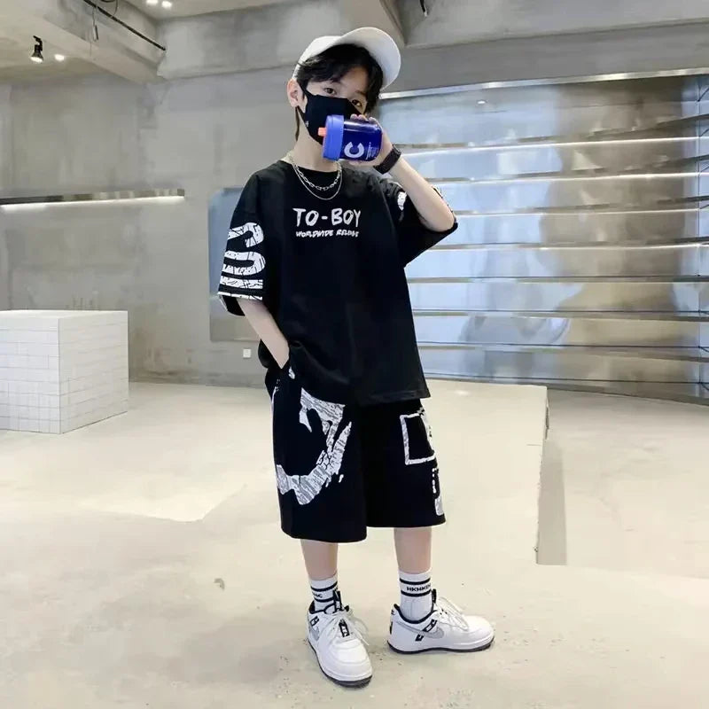 Boys' summer fashion casual sports  T-shirt+pants suitable for boys' hip-hop style fashion clothing set, lightweight and